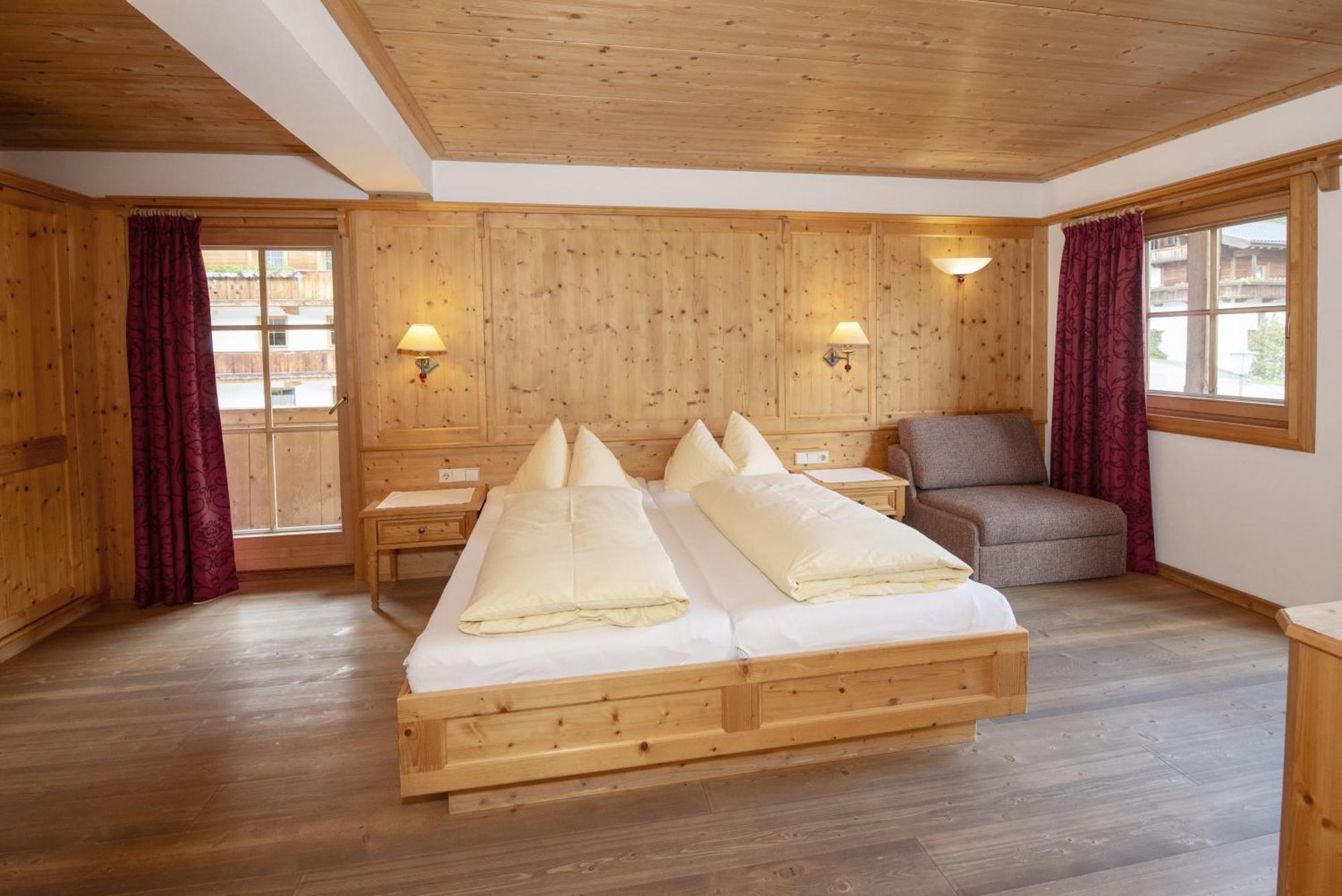 Gaestehaus Larch Alpbach Luaran gambar