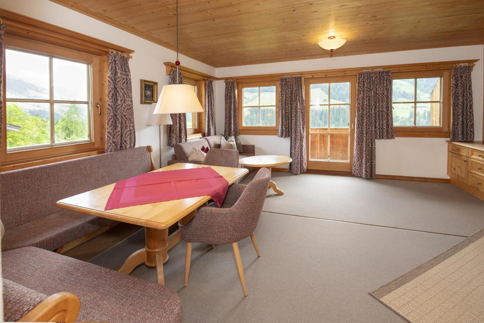 Gaestehaus Larch Alpbach Luaran gambar